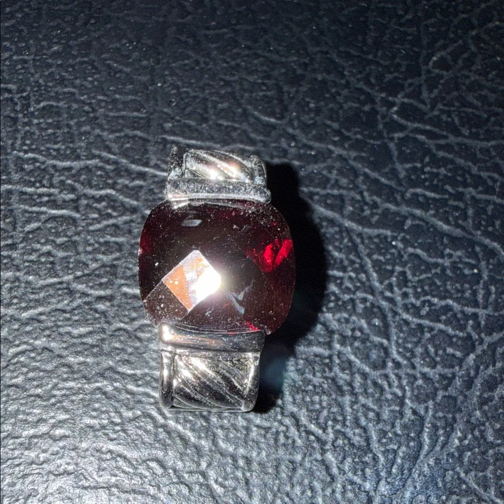 Silver and Black / Red Faceted Stone necklac elegant - Picture 2 of 10